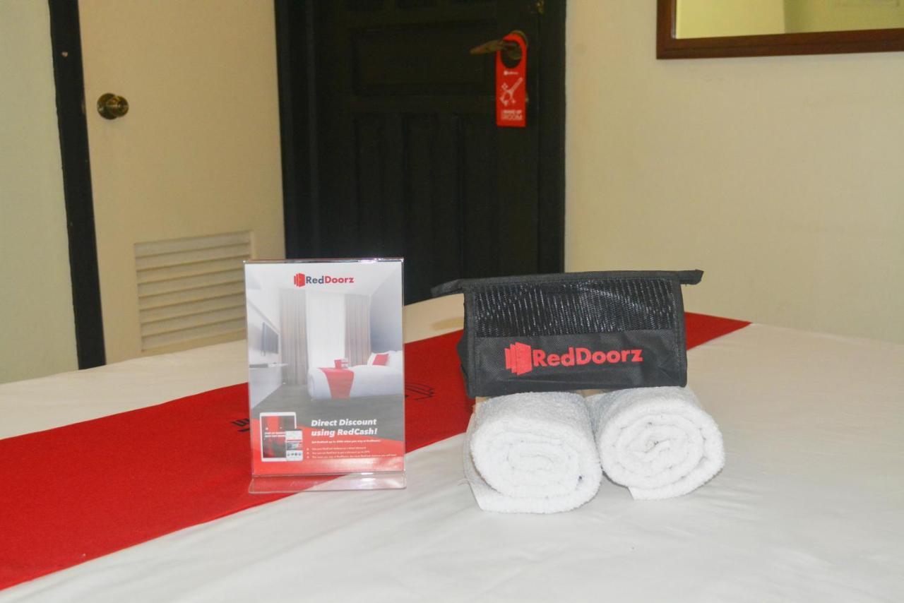 Reddoorz Near Sm Puerto Princesa Exterior photo